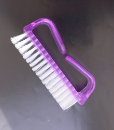 SOLINE Щетка средняя фиолетовая